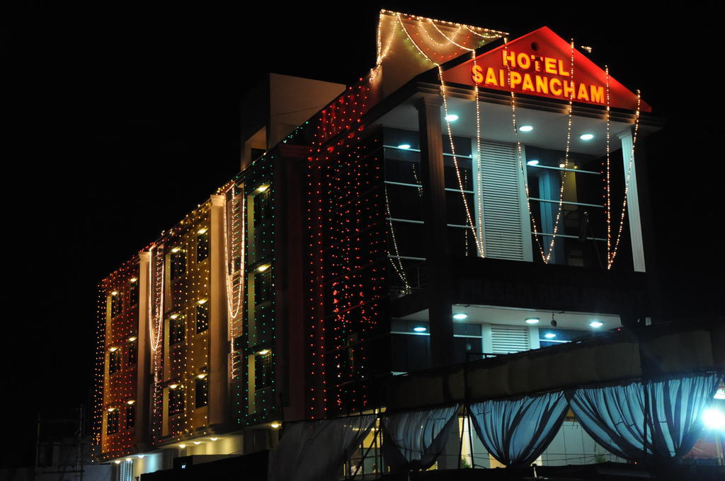 Hotel Sai Pancham Shirdi Ngoại thất bức ảnh